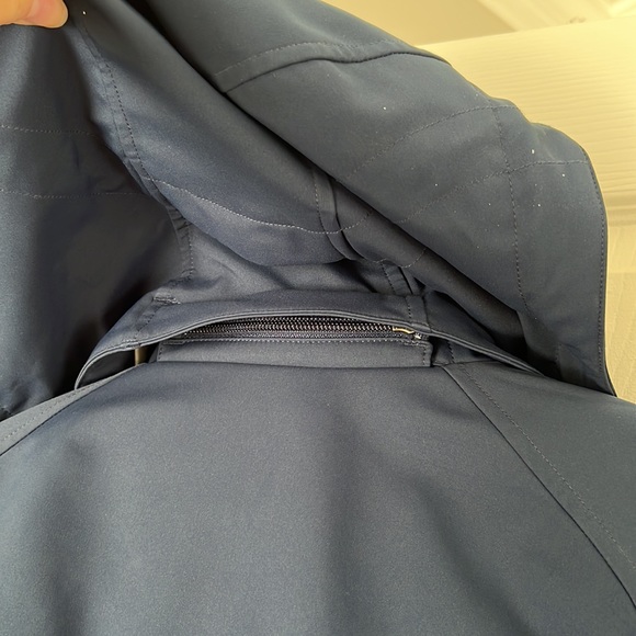 North Face Primaloft Ski / Winter Coat in Navy, Medium - Picture 5 of 5